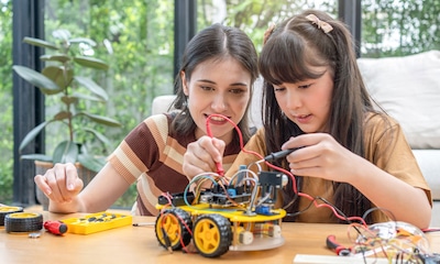 Esta Navidad regala ciencia con los mejores juguetes STEM para niños