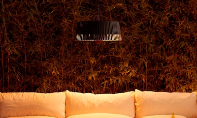 Iluminación y calor en uno: las mejores lámparas de techo calefactoras