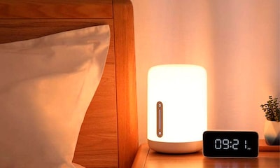 Esta lámpara inteligente de Xiaomi es lo que necesitas para despertar de forma natural