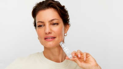 ¿Buscas un tratamiento antiedad que borre tus arrugas en 5 minutos? ¡Lo hemos encontrado al 20% de descuento!