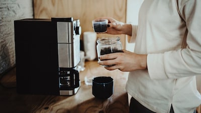El secreto para conseguir un buen café todos los días en casa es tener una cafetera superautomática