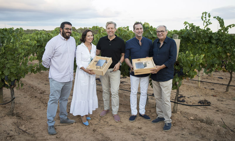 James Costos y Michael S. Smith, dos ‘vendimiadores de honor’ en Mallorca