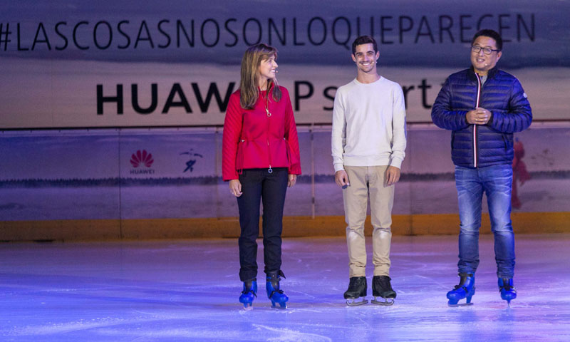 El patinador Javier Fernández, comprometido en la lucha contra el cáncer infantil