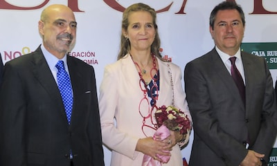 La infanta Elena inaugura el Salón Internacional del Caballo en Sevilla