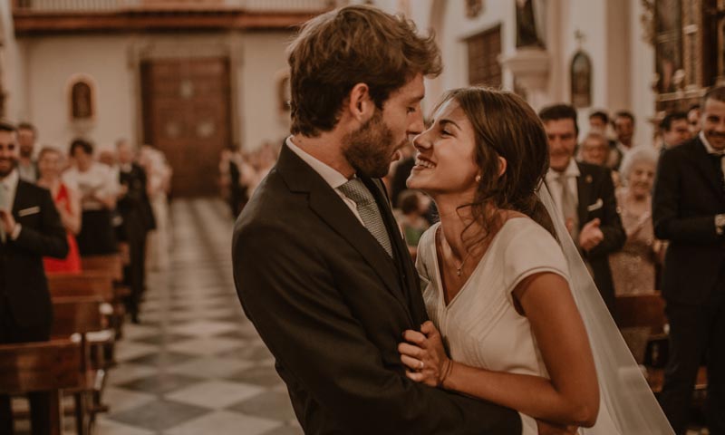 La boda de Alba y Mathieu en el Palacio de los Córdova de Granada