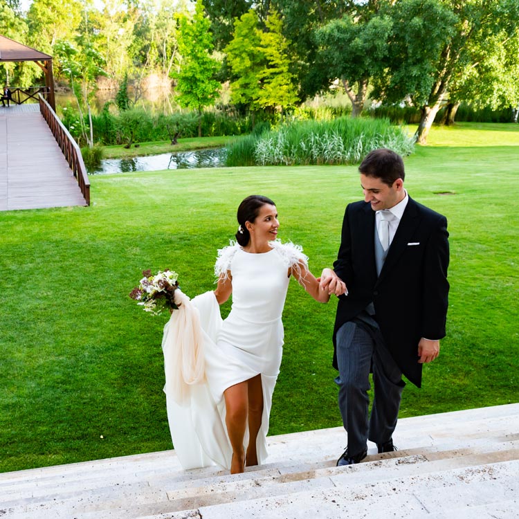 La boda de Miryam y Rufo en el Palacio de Santa Ana de Valladolid