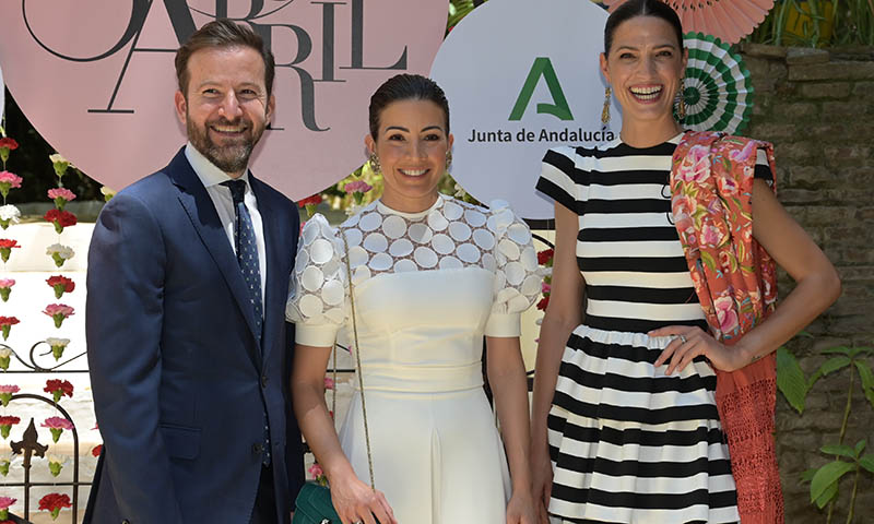 Laura Sánchez y Virginia Troconis celebran una particular fiesta de primavera