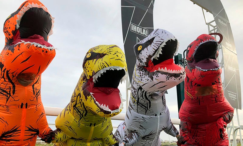 Los dinosaurios 'toman' el Hipódromo de Madrid esta Navidad