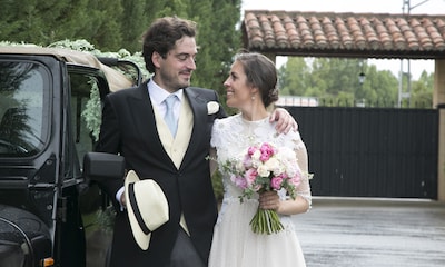Inés y Joaquín, una boda convertida en una verbena popular