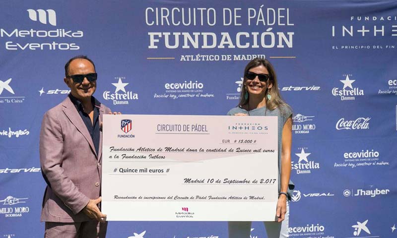 La Fundación Atlético de Madrid colabora con la Fundación Intheos en su lucha contra el cáncer