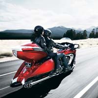 Turismo sobre dos ruedas, rutas de ensueño en motos de leyenda