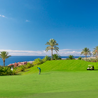 Un paraíso natural para jugar al golf junto al océano