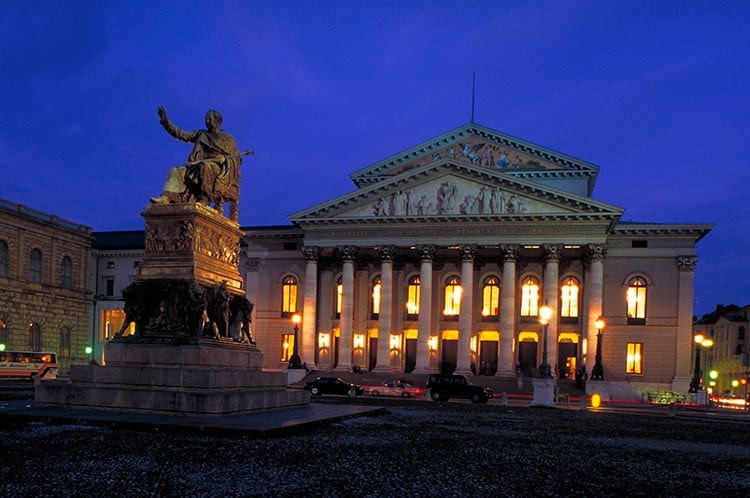 Munich-Teatro-Nacional