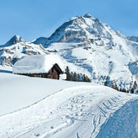 Cuatro paraísos invernales (y sin coches) en los Alpes suizos 