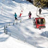 Crans Montana, la estación de esquí que fascinó a Roger Moore