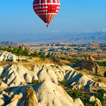 Volar en globo sobre Capadocia al amanecer, para una vez en la vida