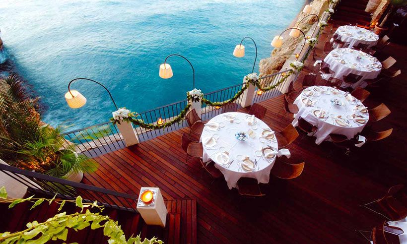 ¿Y si tu regalo de San Valentín fuera una cena en el restaurante más romántico del mundo?
