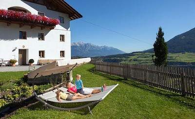 De granjeros en el Tirol, unas vacaciones de lo más originales en familia