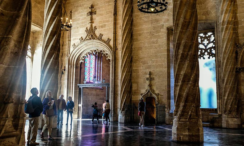 Una ruta muy original por Valencia: seguir los pasos de la seda