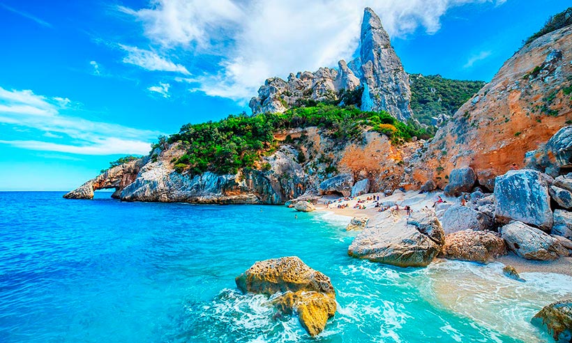 Diez playas de locura en las que perderse este verano en Italia