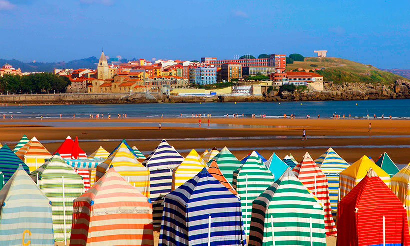 Gijón, la mejor ciudad con playa de España para nuestros lectores