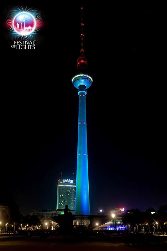 Berlin_Torre-de-la-television_festival-of-lights_a