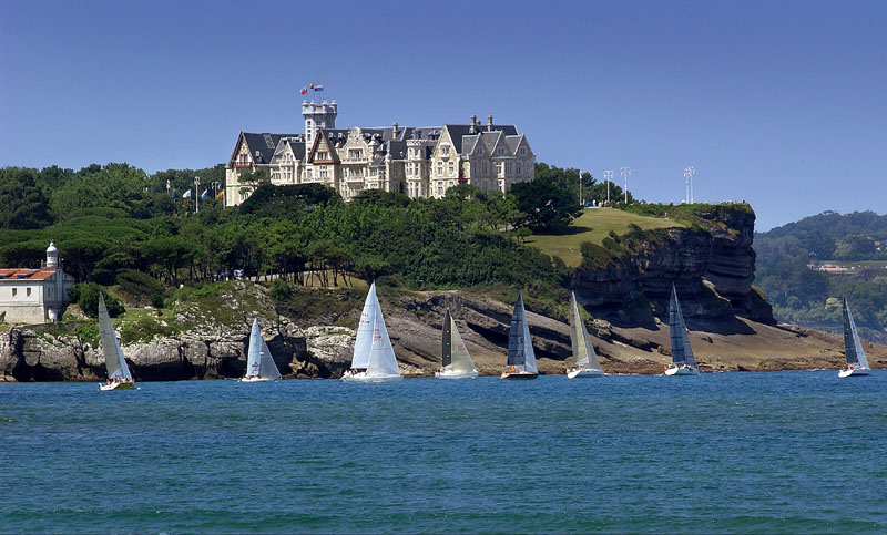 santander-bahia-barcos-palacio