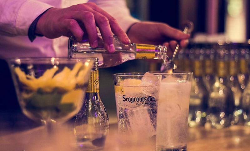 SEAGRAMS_bar-only-you-hotel-atocha