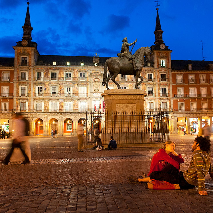 La Plaza Mayor de Madrid: 400 años de arte, tapas y aires castizos