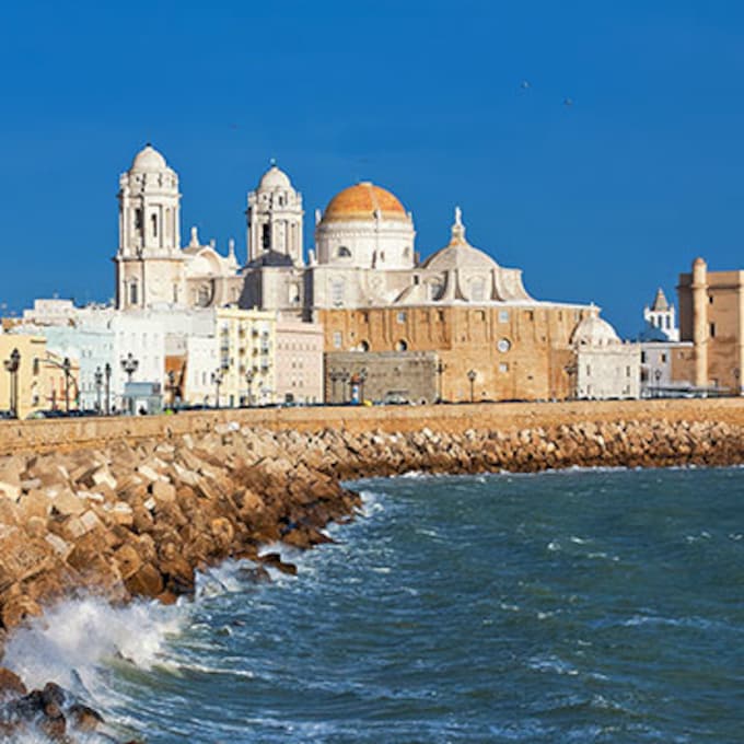 Cádiz, la ciudad trimilenaria, en 10 imprescindibles