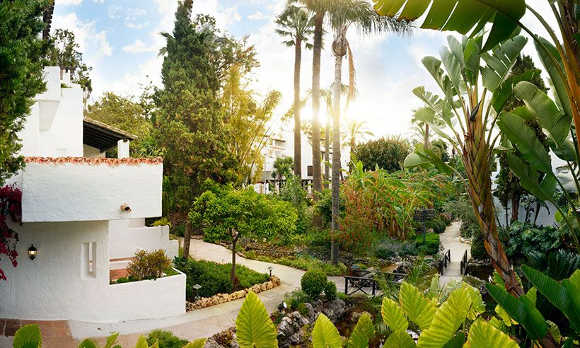 Exteriores-A-Jardin-Puente-Romano-Marbella