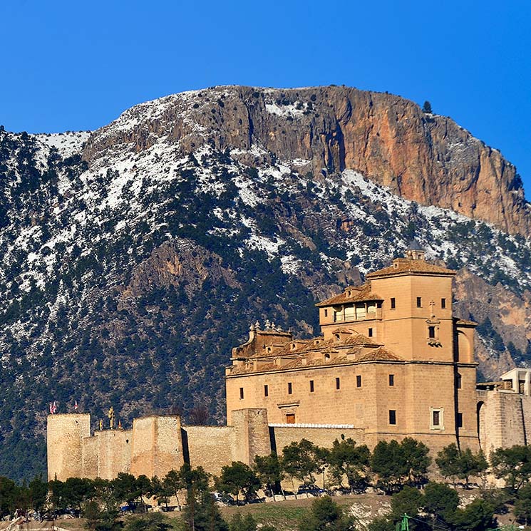 Cinco motivos (y una razón especial) para viajar este año a Caravaca de la Cruz