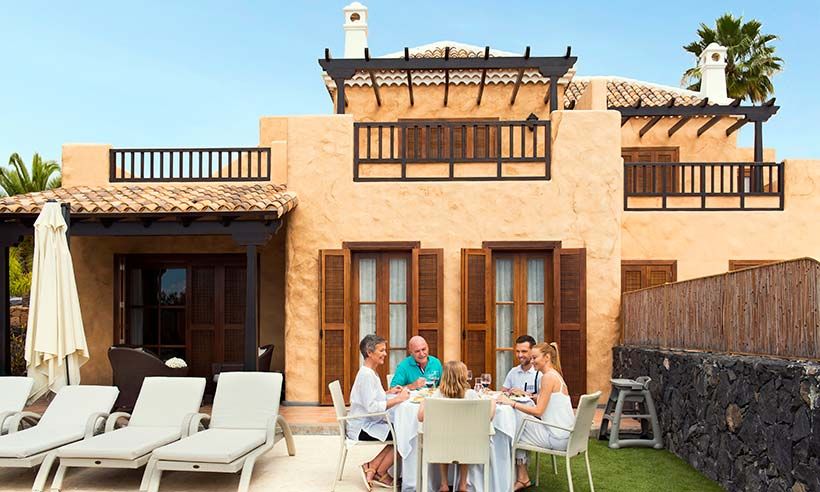 Vacaciones en Tenerife en una villa familiar