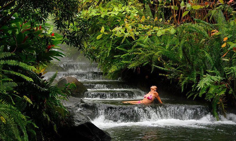 Costa-Rica-Tabacon-Cascada