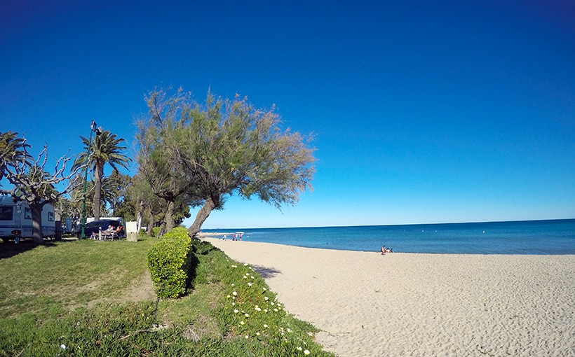 camping-playa-Montroig-Tarragona-vista-playa-a