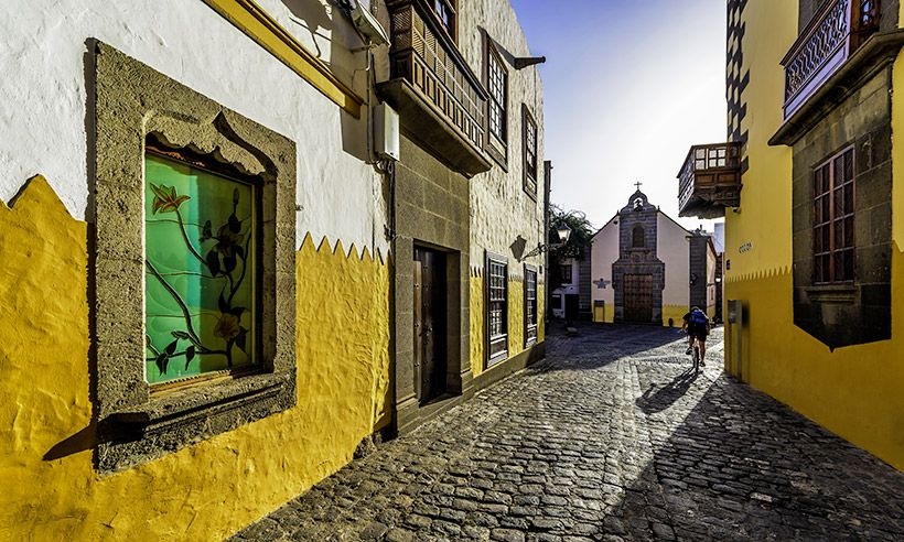 Pistas para hacer deporte en Gran Canaria, siempre al aire libre