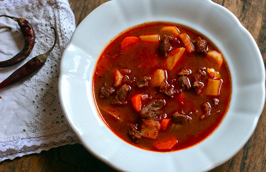 Pesc Hungria gastronomia Goulash