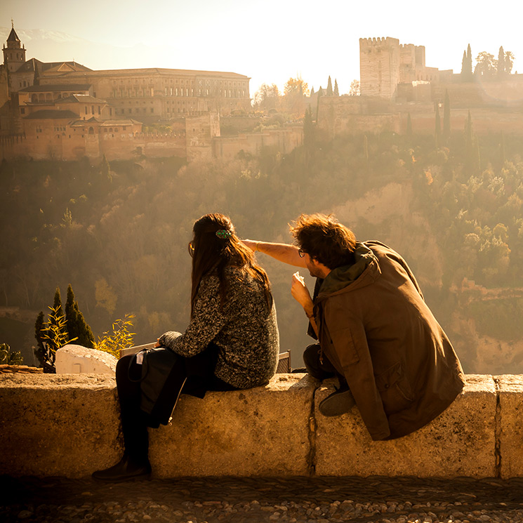 Y el destino más romántico para besarse es... el mirador de San Nicolás