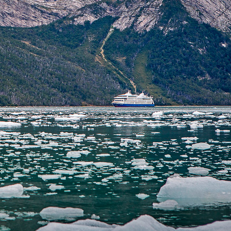 En crucero por la Patagonia, un viaje fascinante surcando el fin del mundo