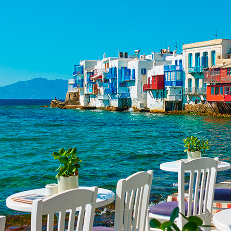 Mykonos, Santorini y Folegandros, tres islas griegas en blanco y azul