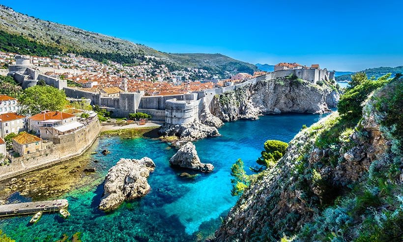 Las ciudades más bonitas abrazadas por una muralla