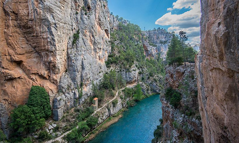 Tres senderos (o una treintena) que todo valenciano quisiera enseñarte