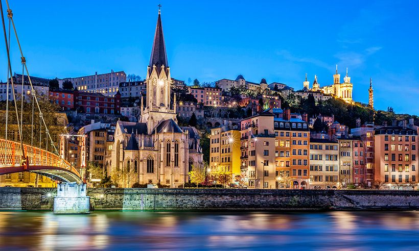 Así luce Lyon en Navidad, una fiesta de luces y mercadillos