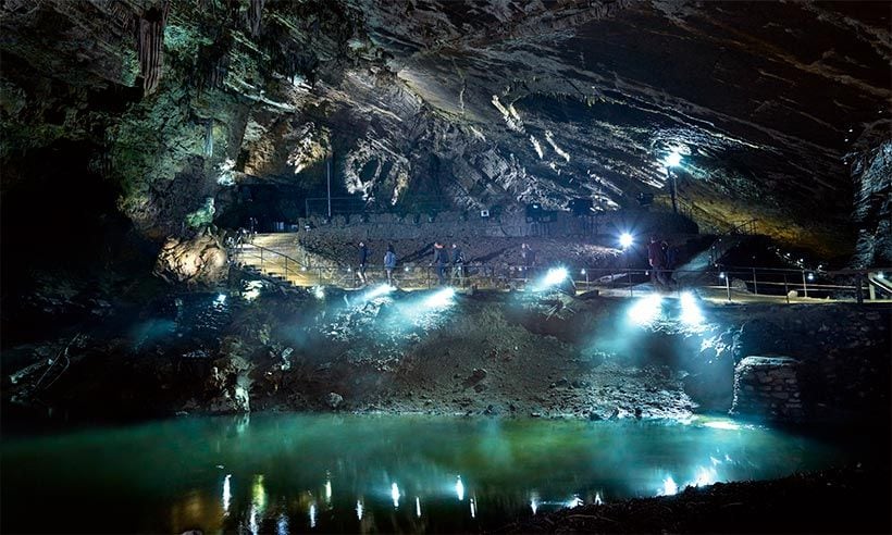 ¿Por qué a los belgas les gusta tanto la cueva de Han?