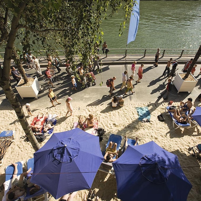 A falta de costa…Cinco playas urbanas de Europa para sobrellevar el verano