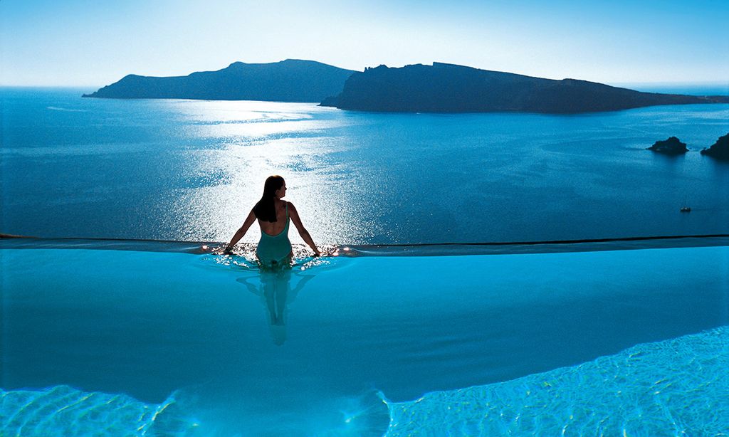 Infinitas, en el desierto, con vistas al océano… así son las piscinas más espectaculares del mundo