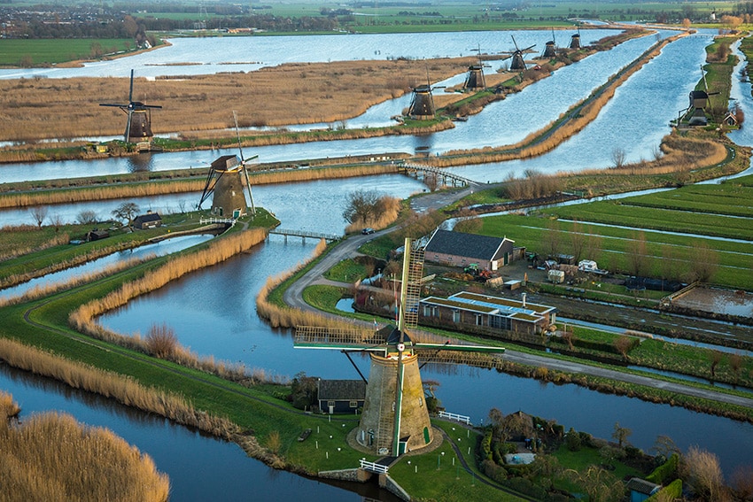 En bici hacia los molinos de Kinderdijk - Foto 1