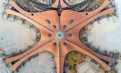 Pekín ya tiene el aeropuerto más grande del mundo ¡es de Guinness!