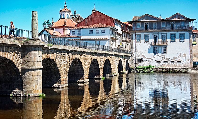 Diez razones para descubrir Chaves-Verín, la «eurociudad del agua»