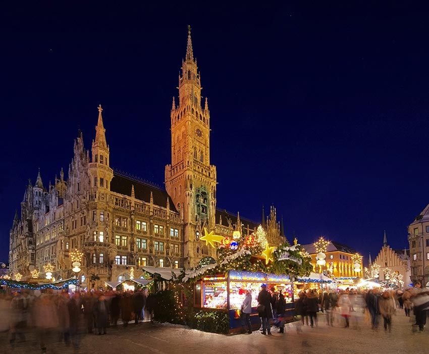 https://www.hola.com/imagenes/viajes/20191129155293/los-mercadillos-de-navidad-mas-bonitos-de-europa/0-753-205/mercadillo-navidad-munich-a.jpg